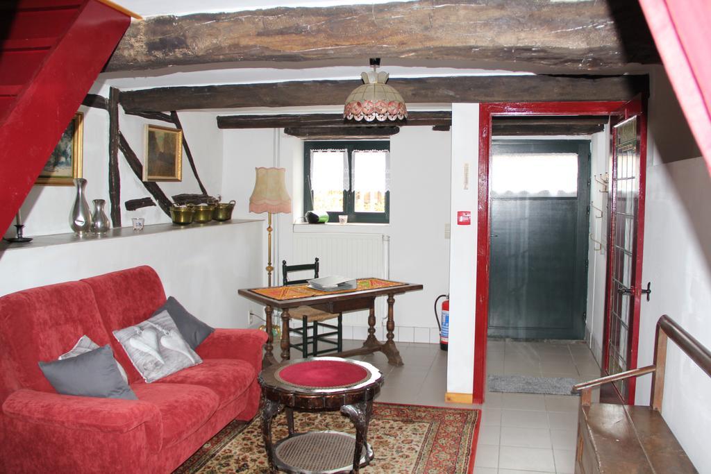 Gite Les Beaux-Arts Ronzon Exterior foto